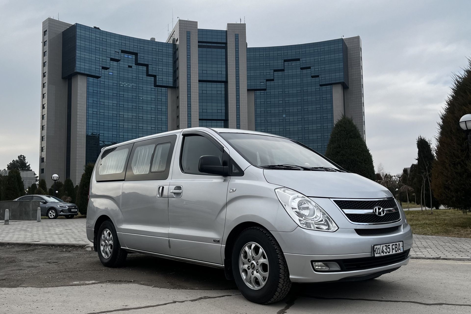 Минивэн GRAND Starex